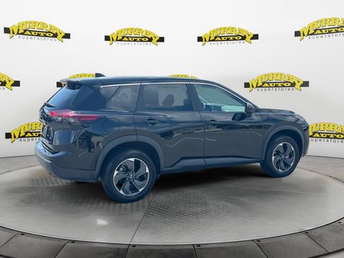 Used 2025 Nissan Rogue SV AWD/4WD image 5