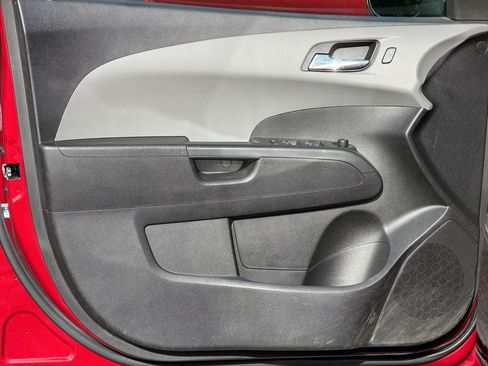 Used 2016 Chevrolet Sonic LT w/ Wheels and Fog Lamp Package FWD image 18
