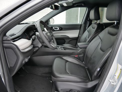 New 2026 Jeep Compass Limited image 6