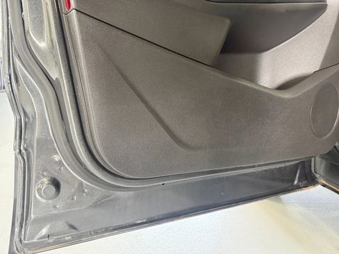 Used 2019 Ford Escape Titanium AWD/4WD image 41