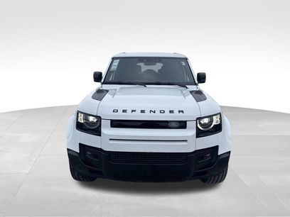 New 2025 Land Rover Defender 130 X-Dynamic SE
