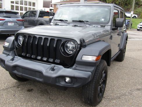Used 2020 Jeep Wrangler Unlimited Sport image 7