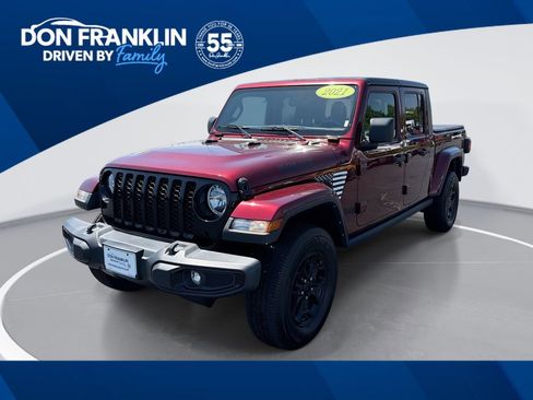 Used 2021 Jeep Gladiator Sport AWD/4WD image 1