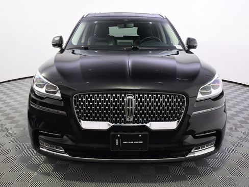 Used 2023 Lincoln Aviator Reserve w/ Equipment Group 201A AWD/4WD image 10