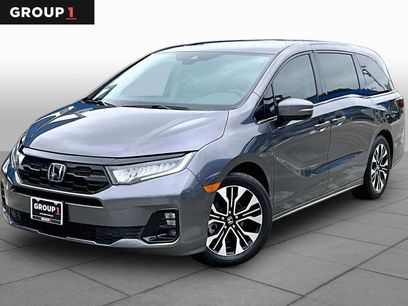 Used 2025 Honda Odyssey Elite