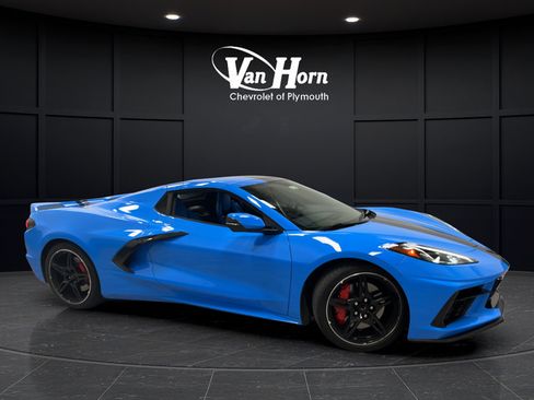 Used 2020 Chevrolet Corvette Stingray Premium Conv w/ 3LT Preferred Equipment Group RWD image 10