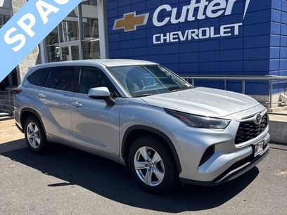 Used 2023 Toyota Highlander Limited