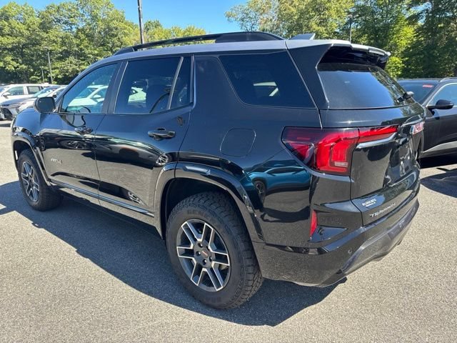 Used 2026 GMC Terrain AT4 w/ LPO, Floor Liner Package AWD/4WD image 7