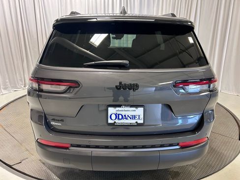 New 2026 Jeep Grand Cherokee L Limited AWD/4WD image 30
