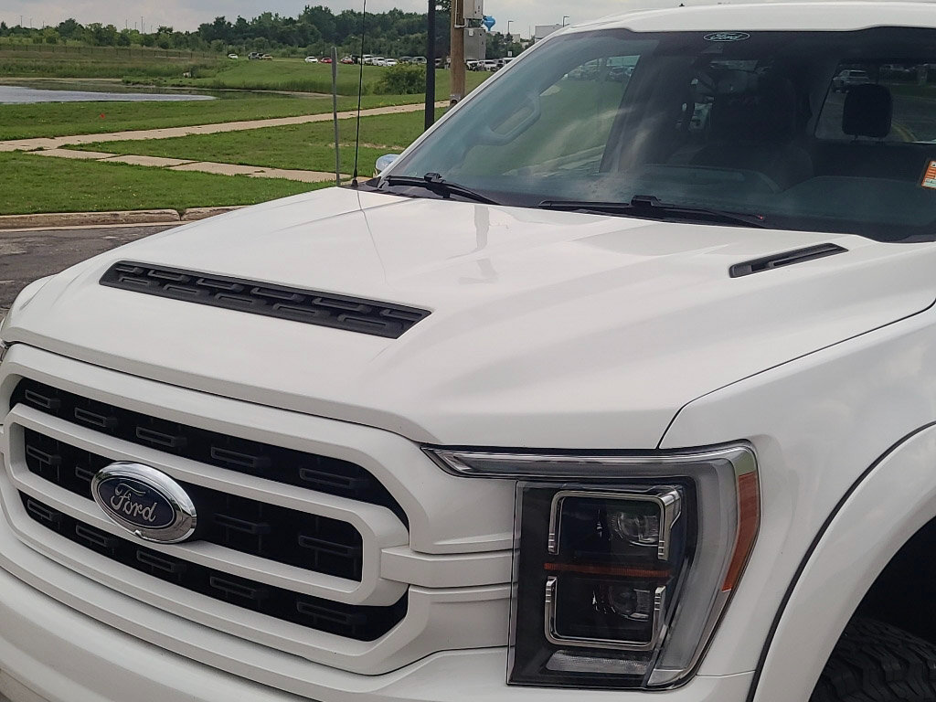 Used 2021 Ford F150 Lariat w/ Equipment Group 502A High AWD/4WD image 8