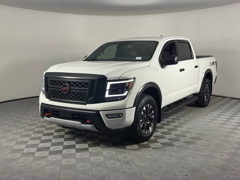 Used 2024 Nissan Titan PRO-4X w/ Off Road Protection Package AWD/4WD image 3