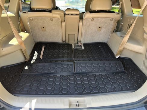 Used 2013 Toyota Highlander Plus FWD image 21