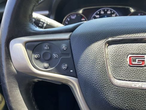 Used 2017 GMC Acadia Denali w/ Technology Package AWD/4WD image 20