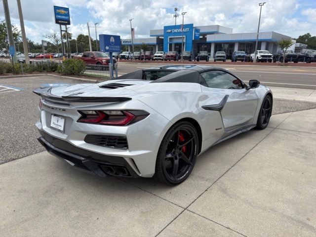 Used 2026 Chevrolet Corvette E-Ray w/ Stealth Interior Trim Package AWD/4WD image 4