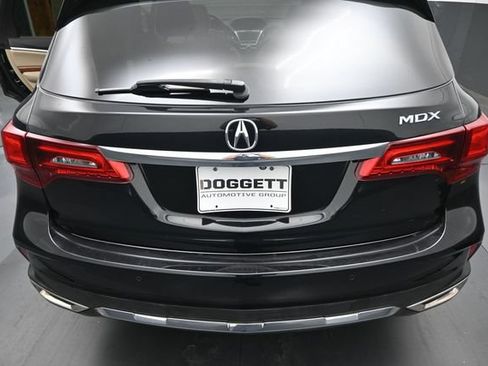 Used 2017 Acura MDX FWD w/ Advance Package image 14