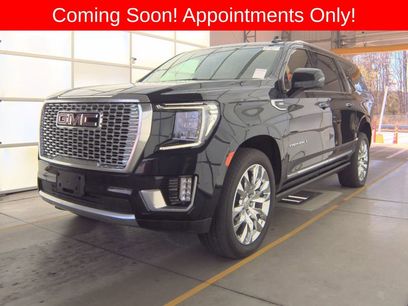 Used 2021 GMC Yukon XL Denali w/ Denali Premium Package