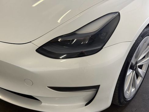 Used 2023 Tesla Model 3 Standard Range RWD image 19