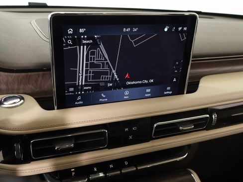 Certified 2024 Lincoln Aviator Reserve w/ Equipment Group 201A image 7