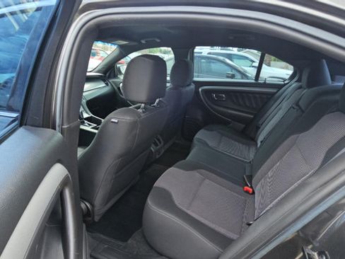 Used 2016 Ford Taurus SEL FWD image 13