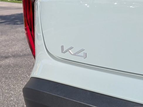 Certified 2025 Kia K4 FWD image 13
