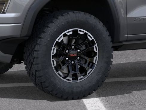 New 2026 GMC Canyon AT4 AWD/4WD image 9