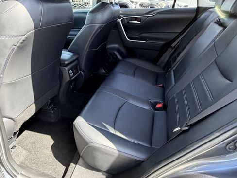 Certified 2019 Toyota RAV4 XLE Premium w/ Carpet Mat Package FWD image 22