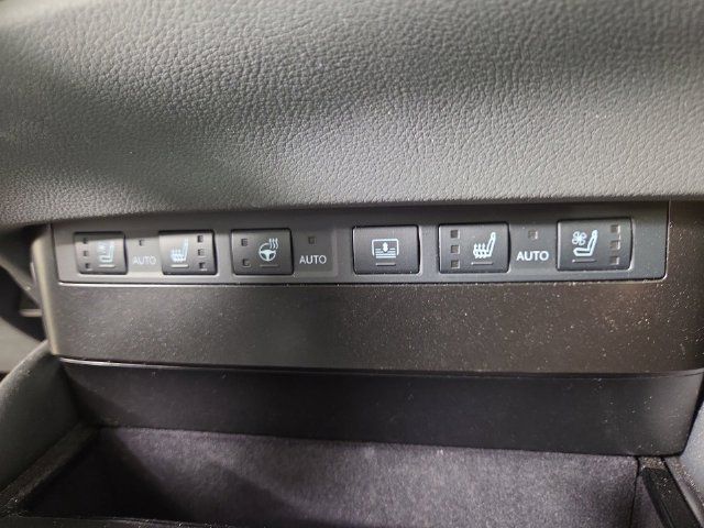 Used 2024 Lexus ES 300h w/ Accessory Package (Z1) FWD image 28
