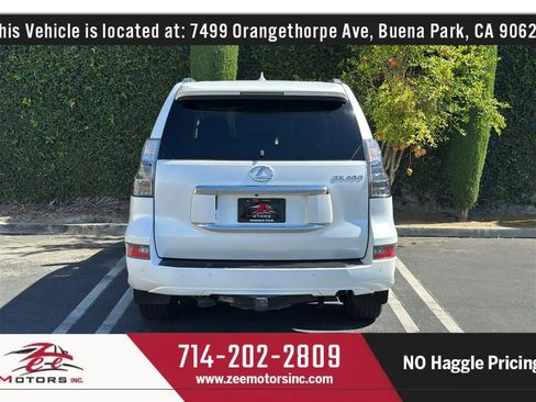 Used 2017 Lexus GX 460 Premium w/ Premium Package AWD/4WD image 8