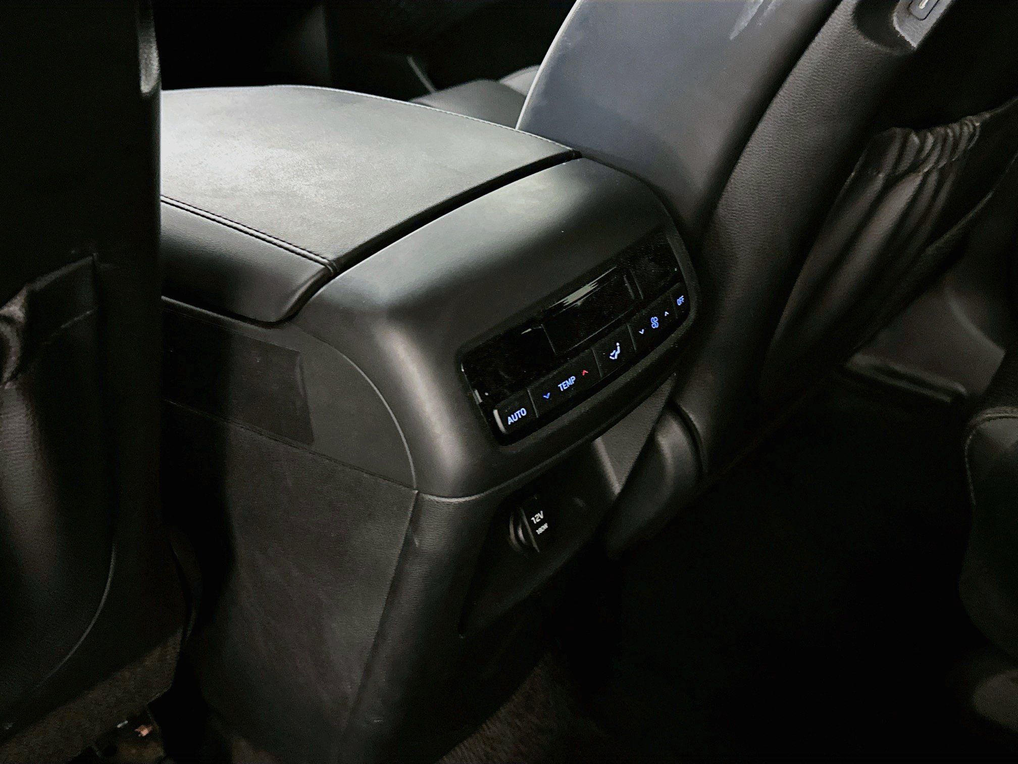 Used 2025 Hyundai Palisade SEL AWD/4WD image 28