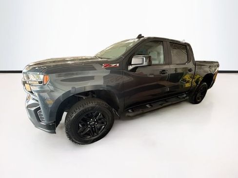 Used 2019 Chevrolet Silverado 1500 LT Trail Boss AWD/4WD image 9
