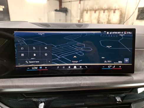 New 2026 BMW X5 xDrive40i w/ Climate Comfort Package AWD/4WD image 23