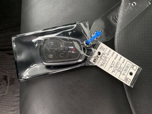 Used 2018 Cadillac CT6 Luxury image 37