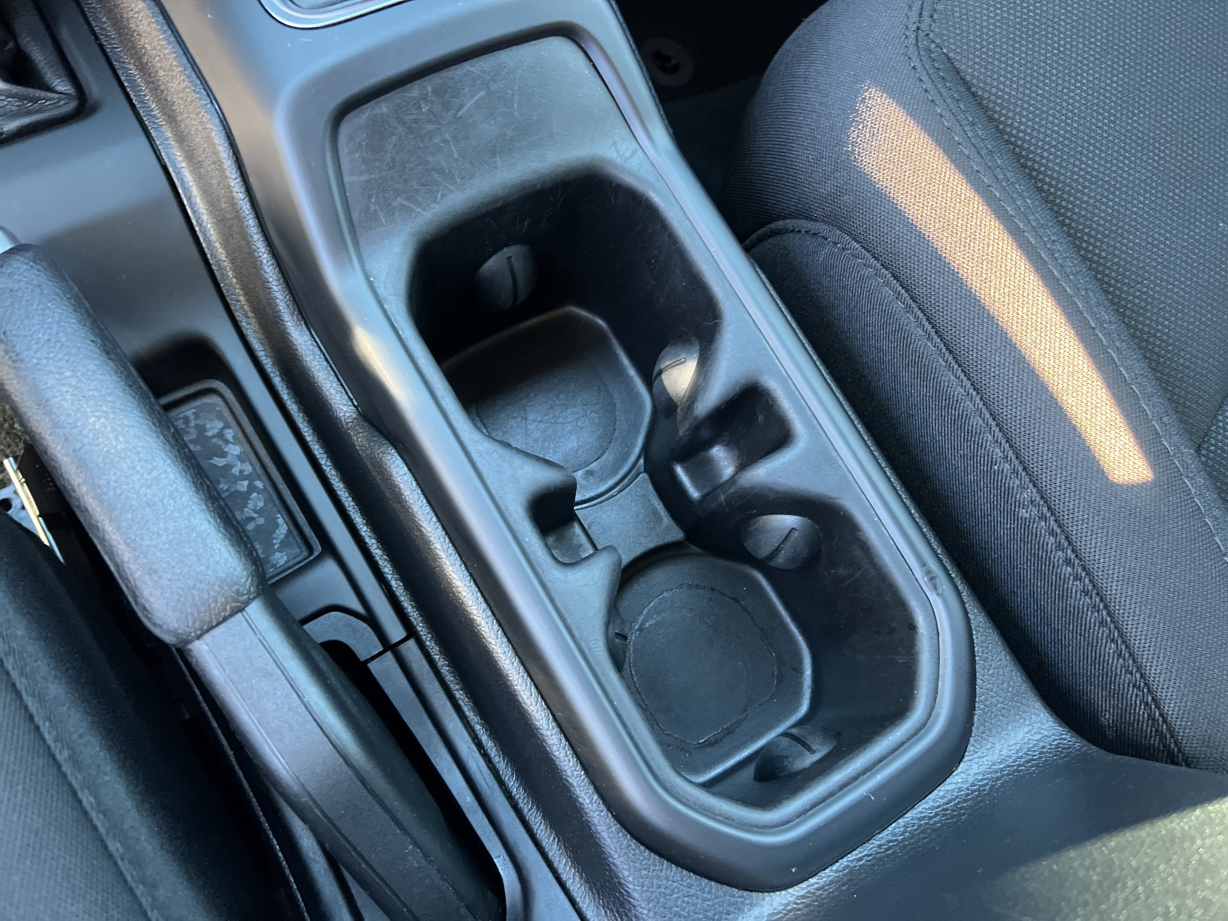 Used 2022 Jeep Wrangler Sport AWD/4WD image 33