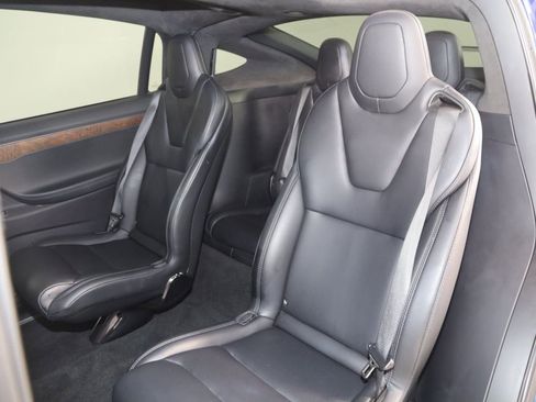 Used 2019 Tesla Model X 75D image 58