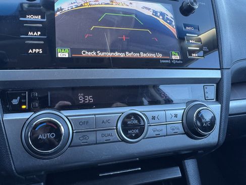 Used 2017 Subaru Outback 2.5i Limited image 27