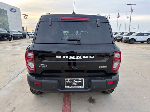 New 2025 Ford Bronco Sport Outer Banks image 4