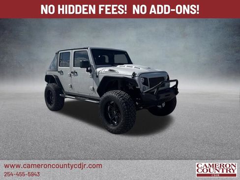 Used 2017 Jeep Wrangler Unlimited Rubicon w/ Cold Weather Group AWD/4WD image 1