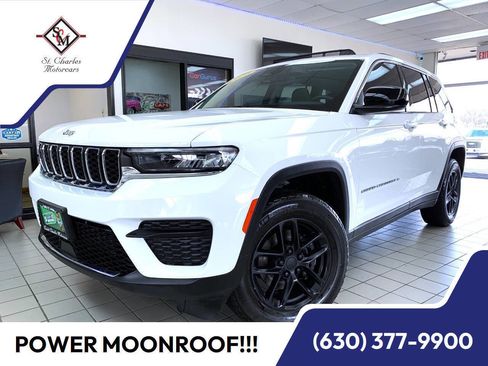 Used 2023 Jeep Grand Cherokee Laredo w/ Luxury Tech Group I AWD/4WD image 1