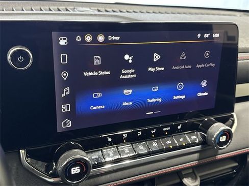 Used 2024 Chevrolet Colorado Z71 w/ Z71 Convenience Package 2 image 18