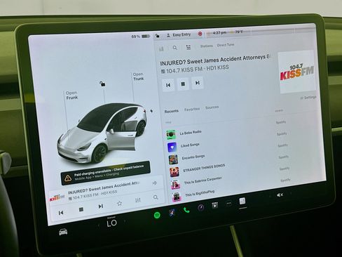 Used 2020 Tesla Model Y Long Range image 18