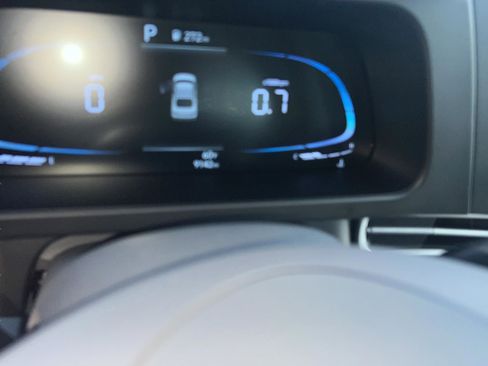 Certified 2025 Hyundai Elantra Sport w/ Cargo Package image 10