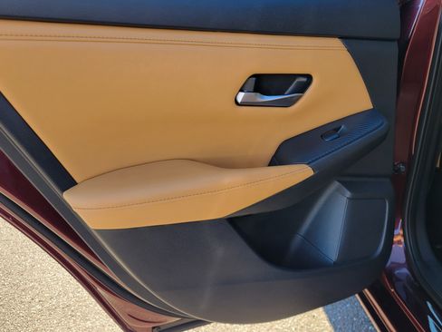 Certified 2022 Nissan Sentra SV w/ SV Premium Package image 11