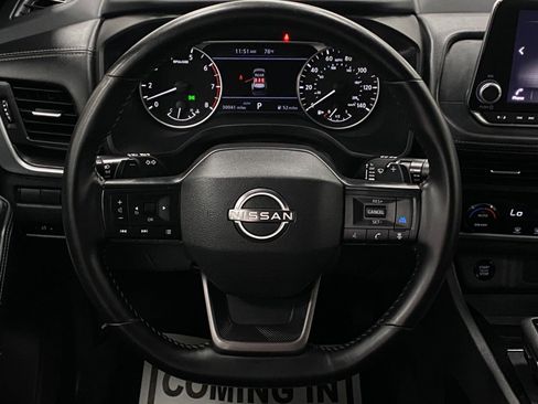 Certified 2025 Nissan Rogue SV AWD/4WD image 15