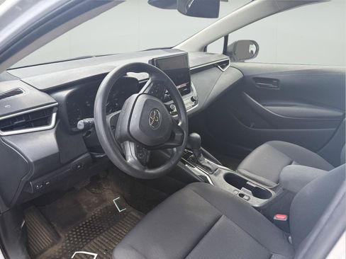 Used 2023 Toyota Corolla LE AWD/4WD image 8