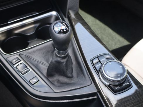 Used 2014 BMW 435i xDrive Coupe AWD/4WD image 22