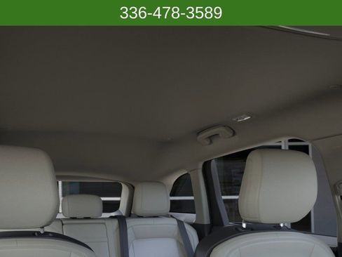 New 2026 Lincoln Nautilus Premier AWD/4WD image 22
