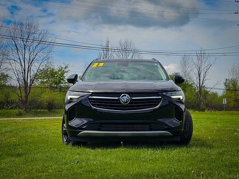 Used 2023 Buick Envision Essence w/ Sport Touring Package AWD/4WD image 9