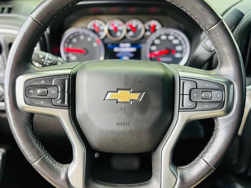 Used 2021 Chevrolet Silverado 2500 LTZ w/ LTZ Convenience Package AWD/4WD image 25