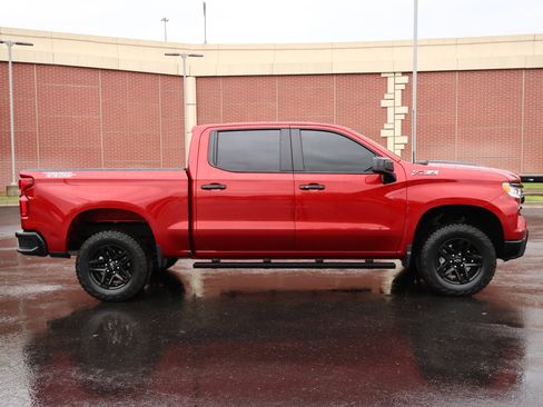 Used 2024 Chevrolet Silverado 1500 LT Trail Boss w/ Convenience Package II AWD/4WD image 34