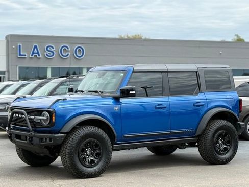 Used 2021 Ford Bronco First Edition AWD/4WD image 1